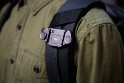 Peak Design Capture Fernglas/ Kameraclip (V3) Schwarz, CC-BK-3 -Wild Hauer Verkäufe PD155CCBK3 05 peak design scaled