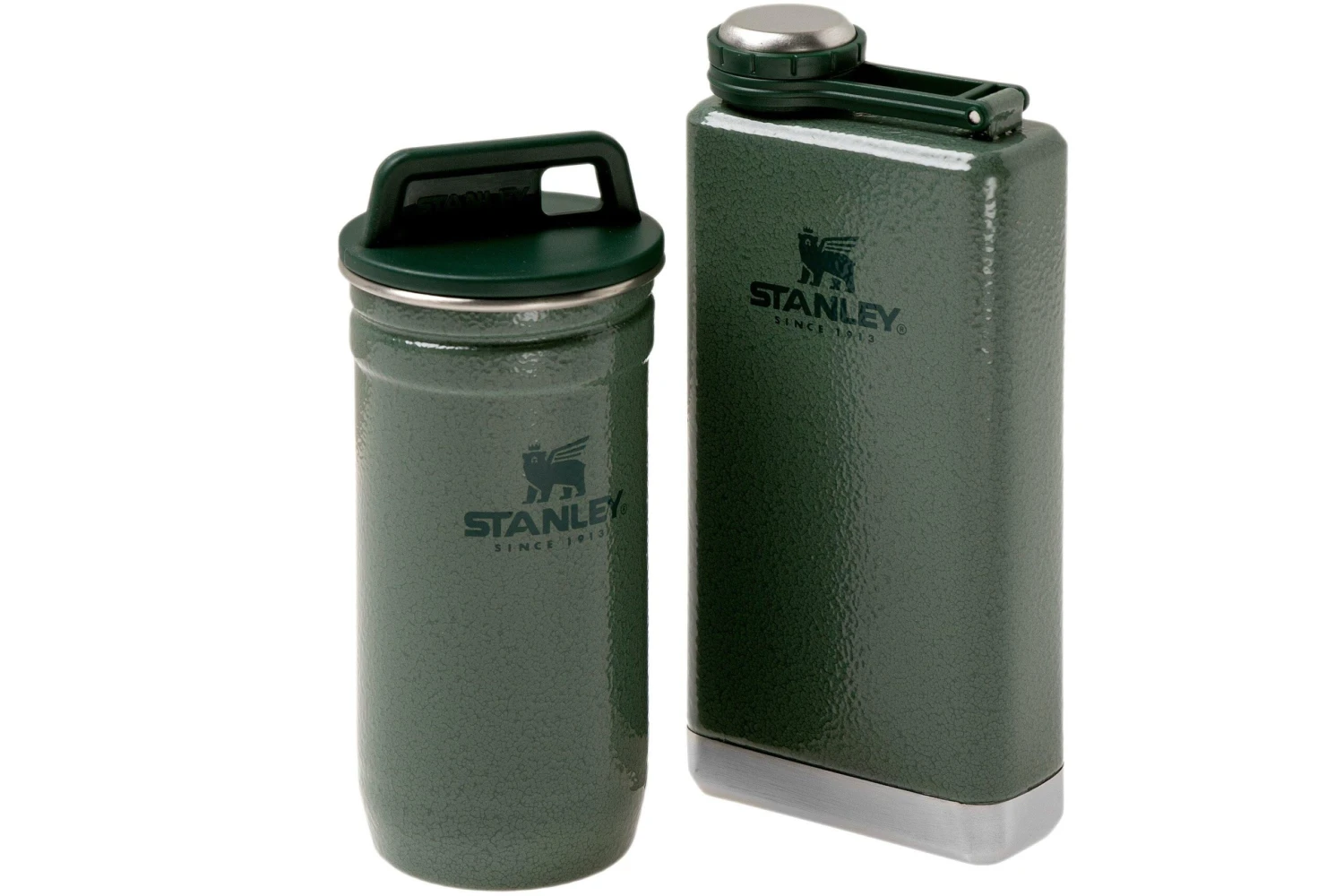 Stanley Flask & Shotglazenset Hammertone Green 10-01883-034 1 Stanley Flask & Shotglazenset Hammertone Green 10-01883-034